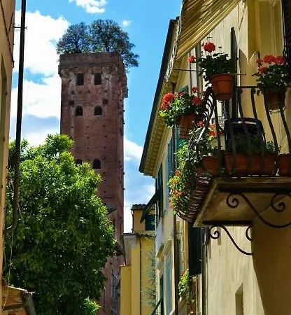 Casa Luba * Lucca